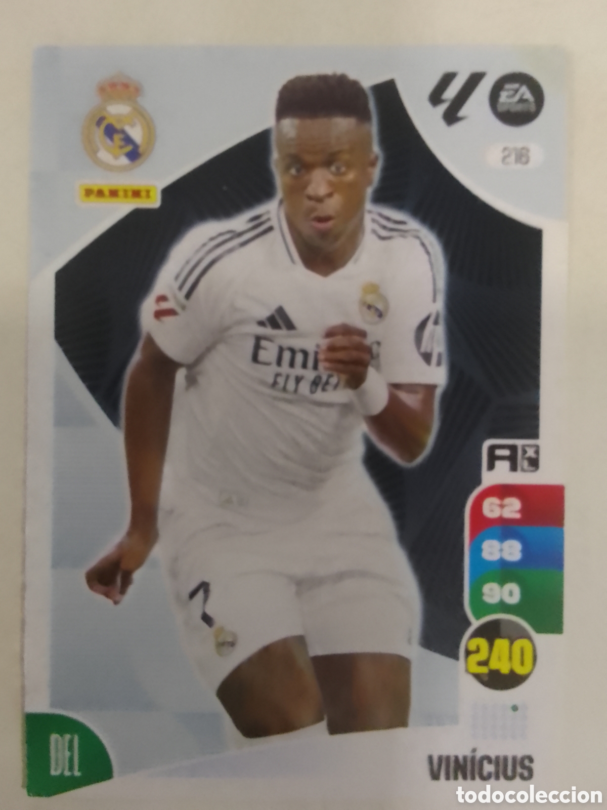 Cromos de F&uacute;tbol: Adrenalyn XL 2024-25 n&deg; 216 Vin&iacute;cius &bull; Real Madrid.