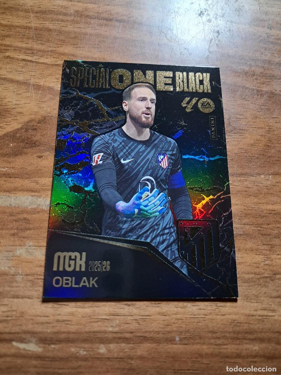 Cromos de F&uacute;tbol: CARD MEGACRACKS TEMPORADA 25/26: SPECIAL ONE BLACK OBLAK
