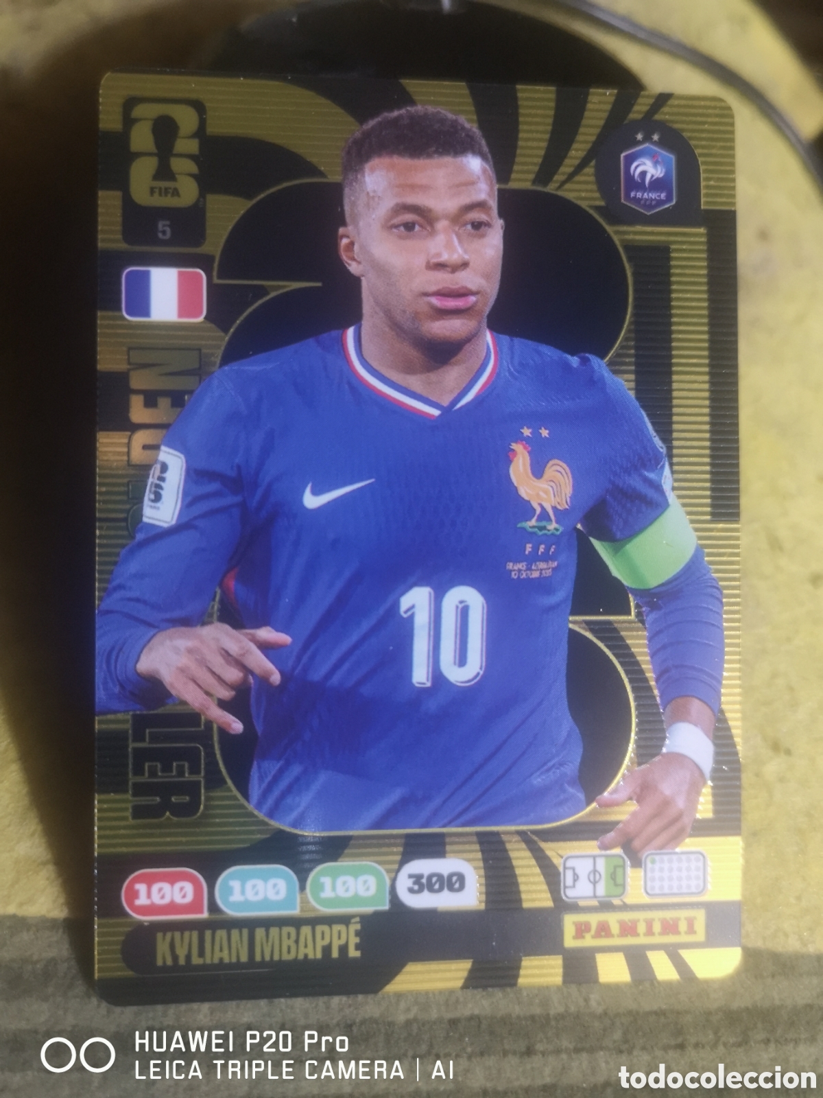 Cartes &agrave; collectionner de Football: ADRENALYN FIFA WORLD CUP 2026 KYLIAN MBAPPE GOLDEN BALLER