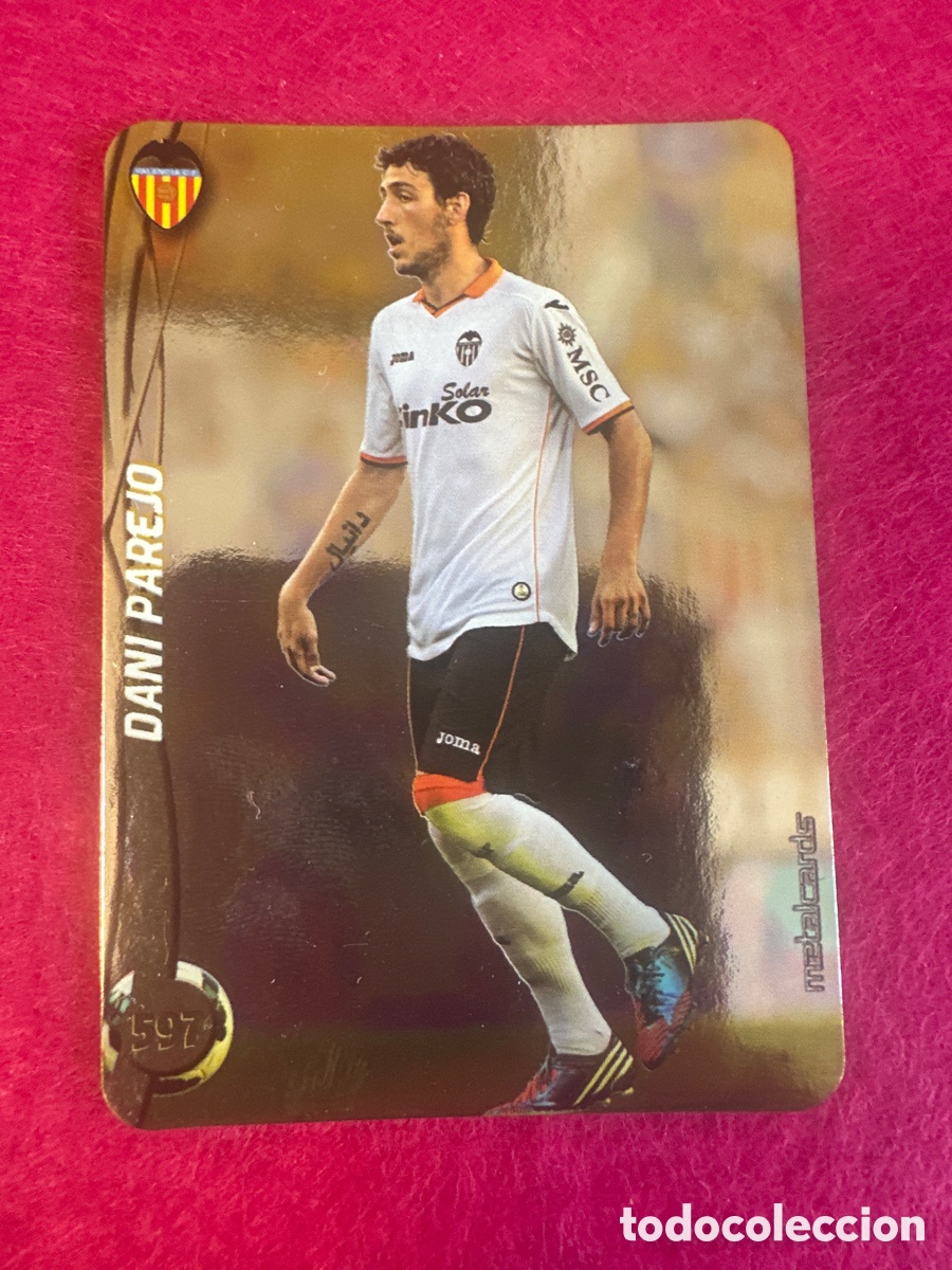Fu&szlig;ball-Sticker: 576 OTAMENDI (VALENCIA) TOP VERSI&Oacute;N BRILLO LISO MUNDICROMO 2015 14 15 METALCARD