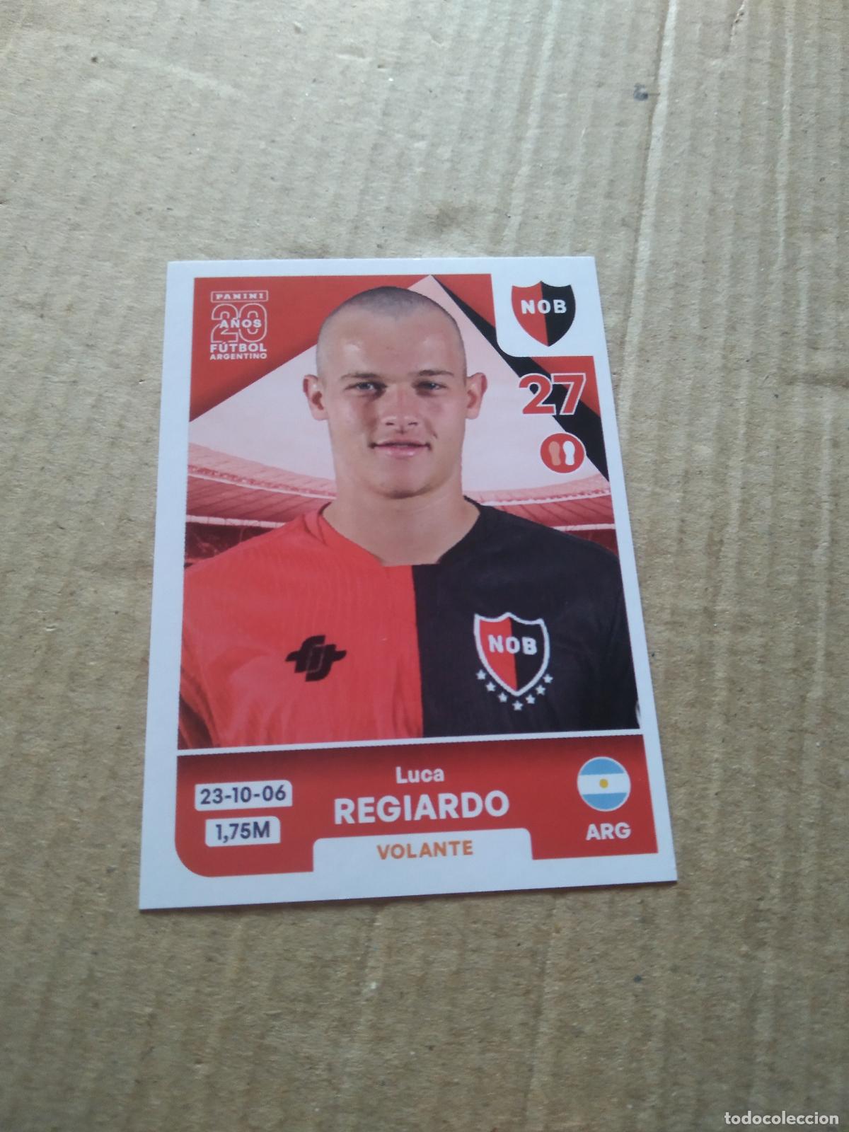 Cromos de F&uacute;tbol: NOB10 LUCA REGIARDO NEWELL'S CROMO FUTBOL ARGENTINO PANINI LIGA ARGENTINA 2025