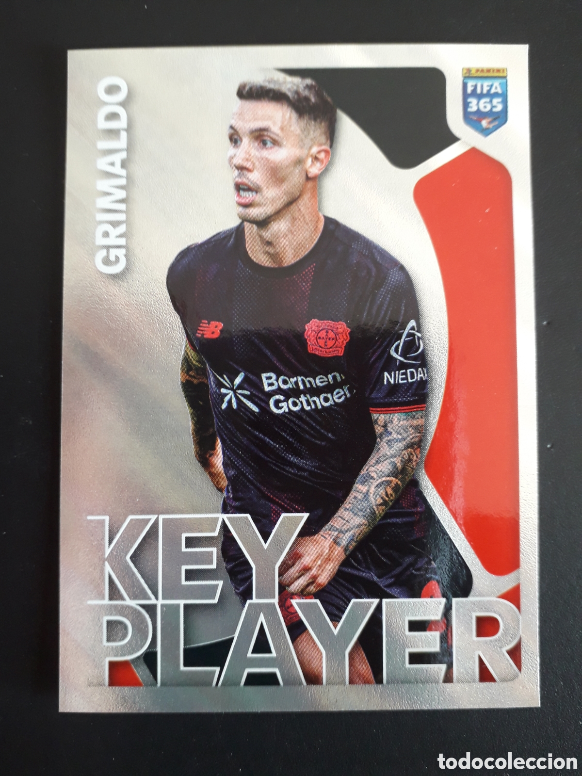 Fu&szlig;ball-Sticker: GRIMALDO BAYERN LEVERKUSEN, N&deg; 183 FIFA 365 PANINI STICKER 2026 PEDIDO M&Iacute;NIMO 3&euro;.
