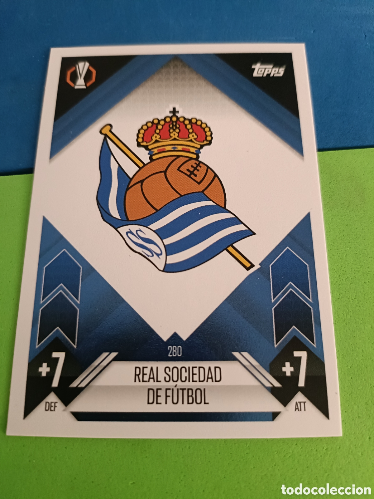 Cartes &agrave; collectionner de Football: Match Attax Topps 2024 2025 24 25 - 280 Escudo Real Sociedad