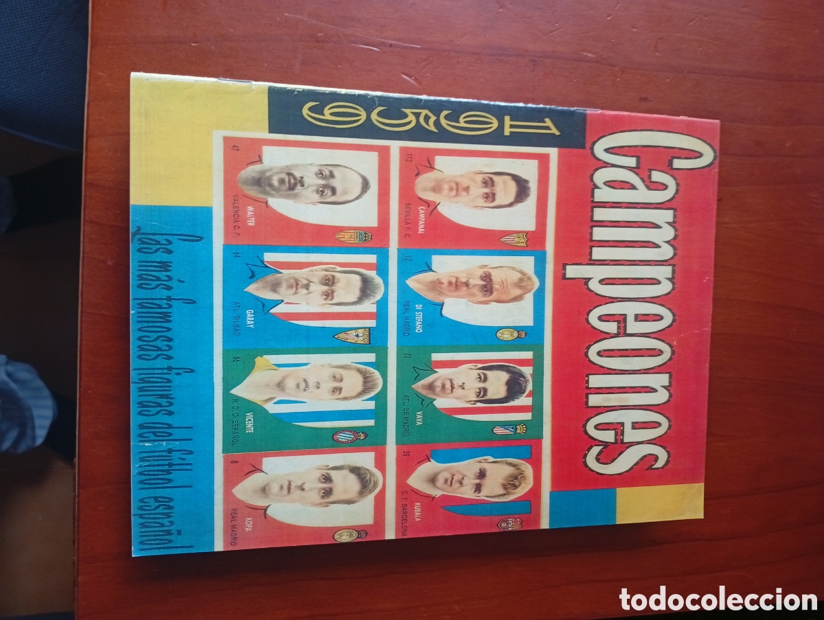 Cromos de F&uacute;tbol: FACSIMIL FASCIMIL ALBUM CROMOS FUTBOL BRUGUERA CAMPEONES 1959 LAS MAS FAMOSAS FIGURAS DEL FUTBOL