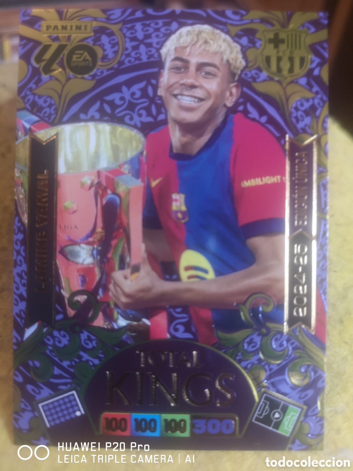 Football Stickers: LAMINE YAMAL TOTAL KINGS EDICI&Oacute;N UNICA 2024 2025 ADRENALYN 2025 2026