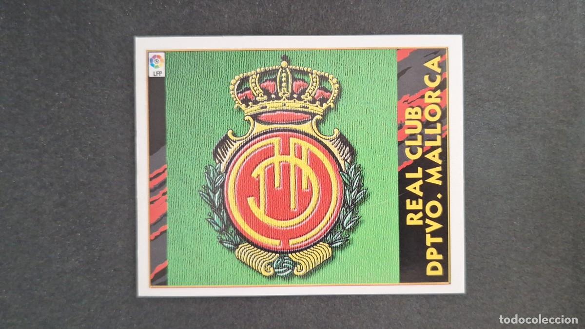 Cartes &agrave; collectionner de Football: L3 ESCUDO R. C. D. MALLORCA LIGA ESTE 1997 1998 97 98 NUNCA PEGADO SIN PEGAR