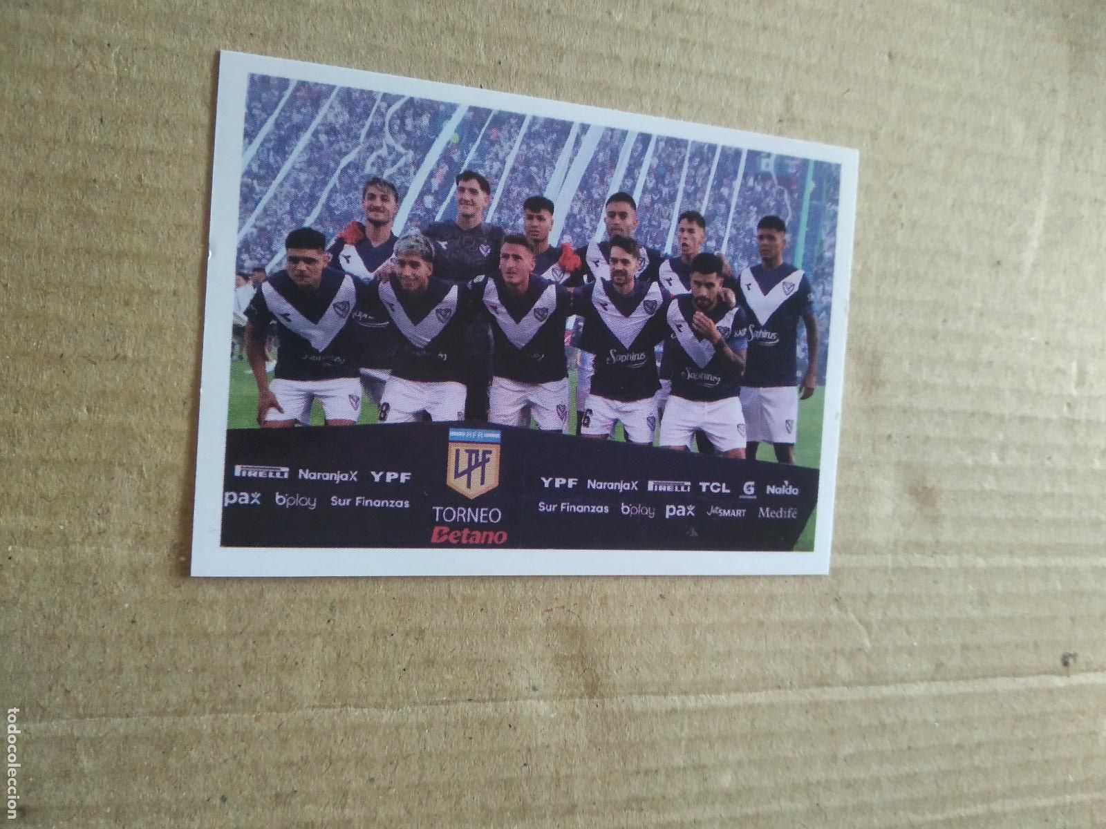 Cromos de F&uacute;tbol: COP1 EQUIPO PLANTILLA VELEZ CROMO FUTBOL ARGENTINO PANINI LIGA ARGENTINA 2025
