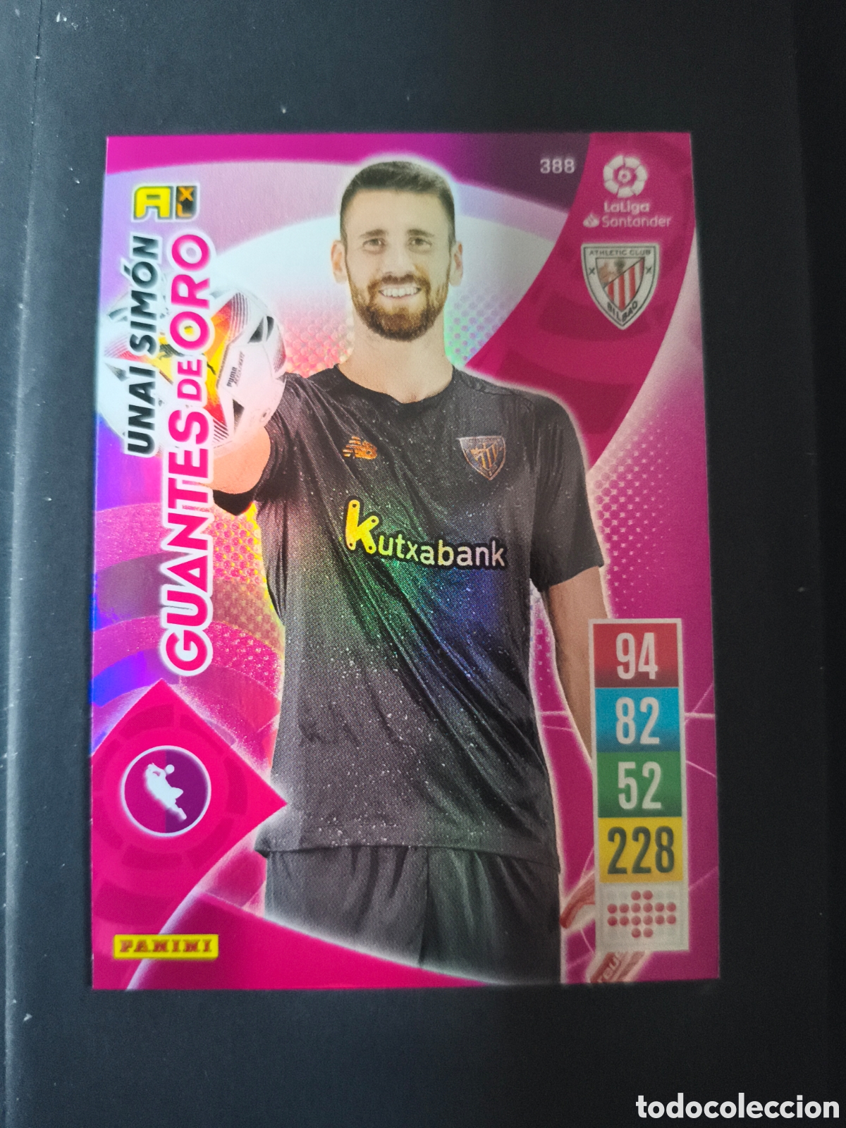 Fu&szlig;ball-Sticker: UNAI SIM&Oacute;N 388 Guantes de Oro Athletic Club Bilbao 2021-2022 ADRENALYN XL Panini