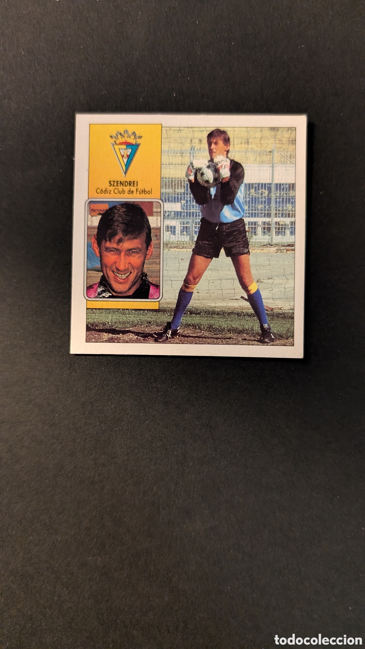 Fu&szlig;ball-Sticker: L1 SZENDREI CADIZ BAJA LIGA ESTE 1992/93 92 93 DESPEGADO