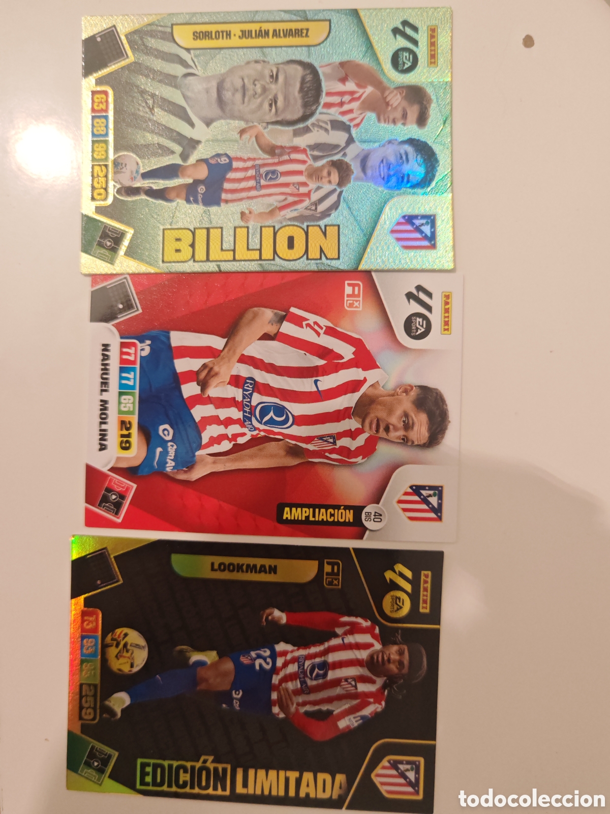 Figurine di Calcio: Lote Momentum Oro Atl&eacute;tico de Madrid Billion, Nahuel Molina Ampliaci&oacute;n y Lookman Edici&oacute;n limitada