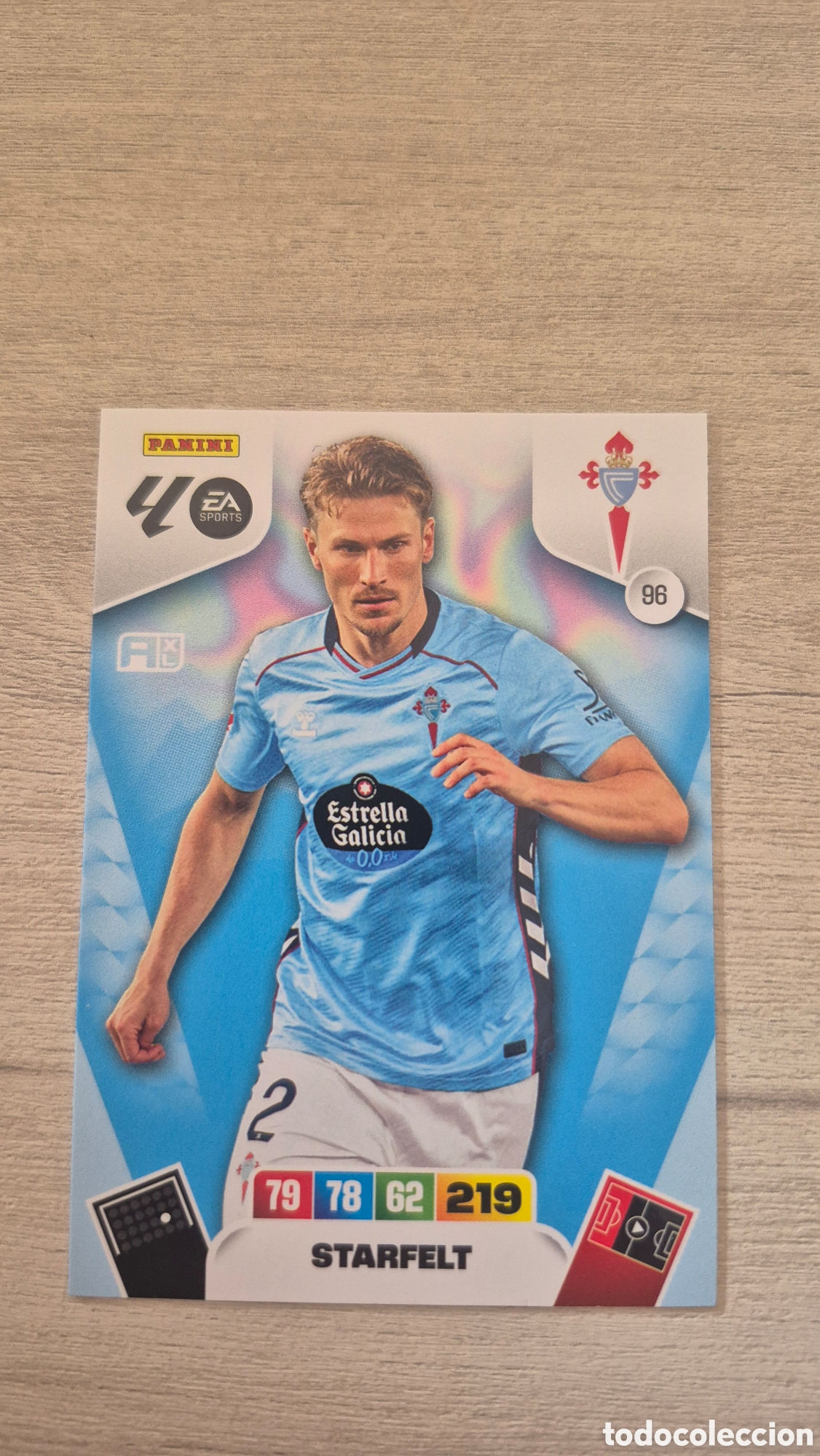 Figurine di Calcio: N&deg;96 Celta de Vigo Starfelt Adrenalyn 25/26