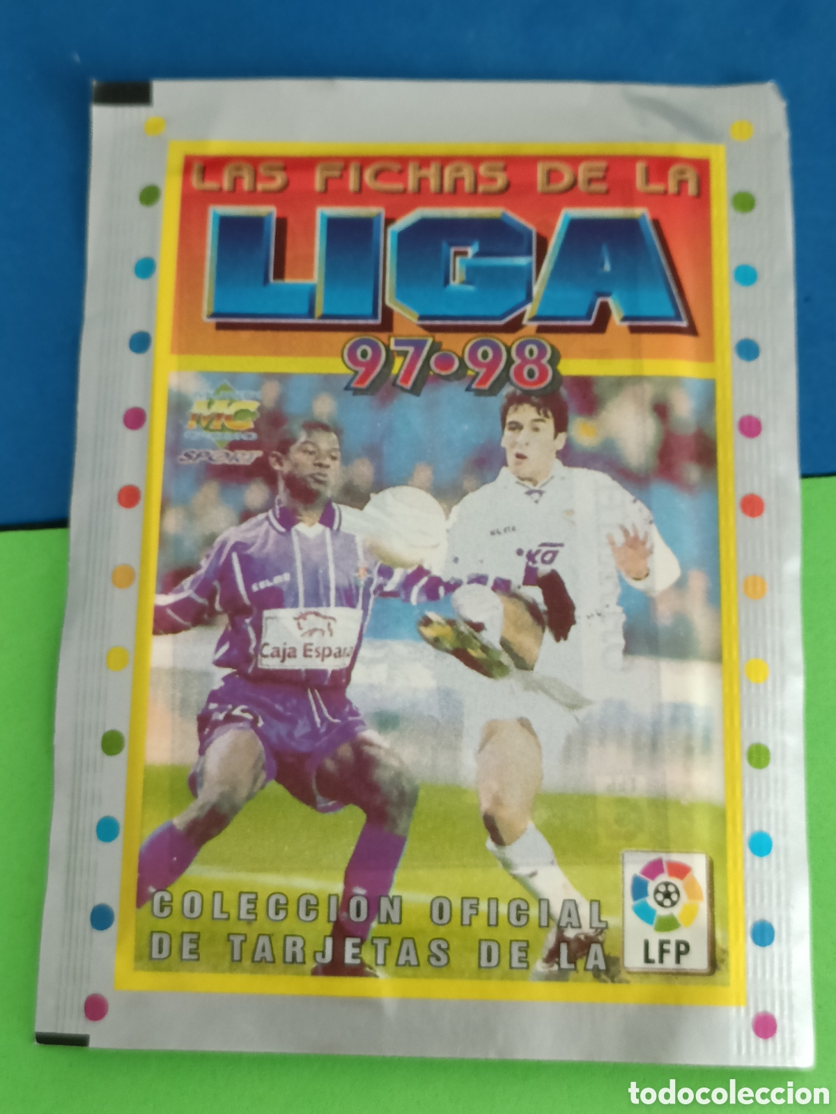 Cromos de F&uacute;tbol: Sobre cromos de f&uacute;tbol sin abrir Mundicromo 1997 1998 Ra&uacute;l