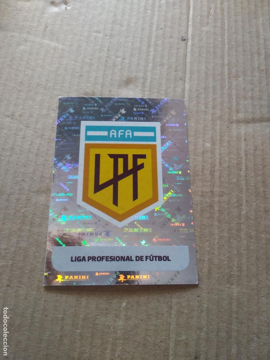 Cromos de F&uacute;tbol: LPF 2 ESCUDO AFA CROMO FUTBOL ARGENTINO PANINI LIGA ARGENTINA 2024