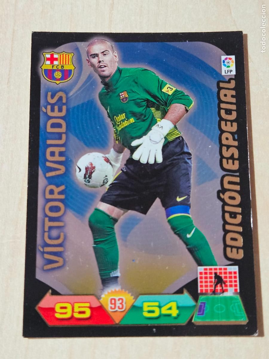 Cromos de F&uacute;tbol: FICHA VICTOR VALDES - ADRENALYN 11 12 - PANINI 2011 -12 - CROMO - EDICION ESPECIAL