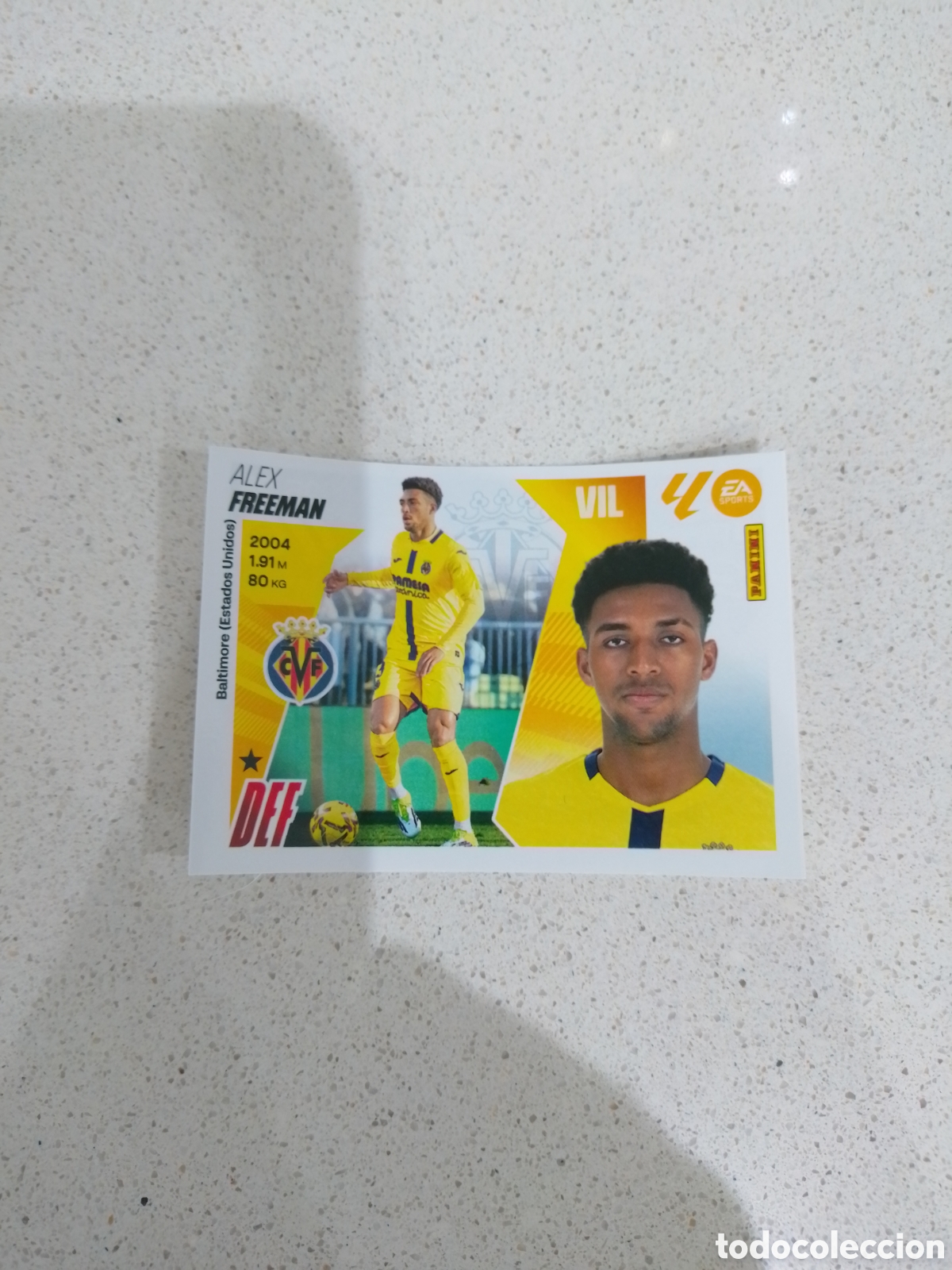 Cromos de Futebol: CROMO N&Uacute;MERO 37 FREEMAN VILLARREAL. MERCADO DE INVIERNO LIGA ESTE 25/26.