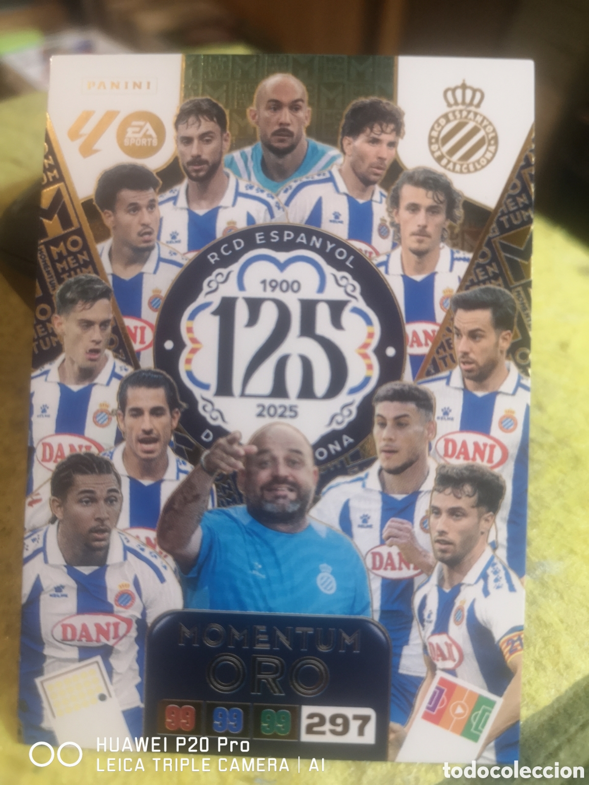 Cromos de F&uacute;tbol: ADRENALYN 2025 2026 MOMENTUM ORO ESPA&Ntilde;OL 125 A&Ntilde;OS