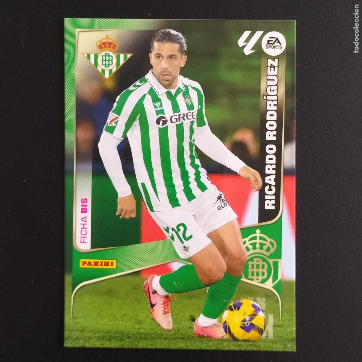 Cromos de F&uacute;tbol: MGK 97 RICARDO RODRIGUEZ FICHA BIS BETIS CROMOS ALBUM MEGACRACKS LIGA FUTBOL 2025 2026 25 26