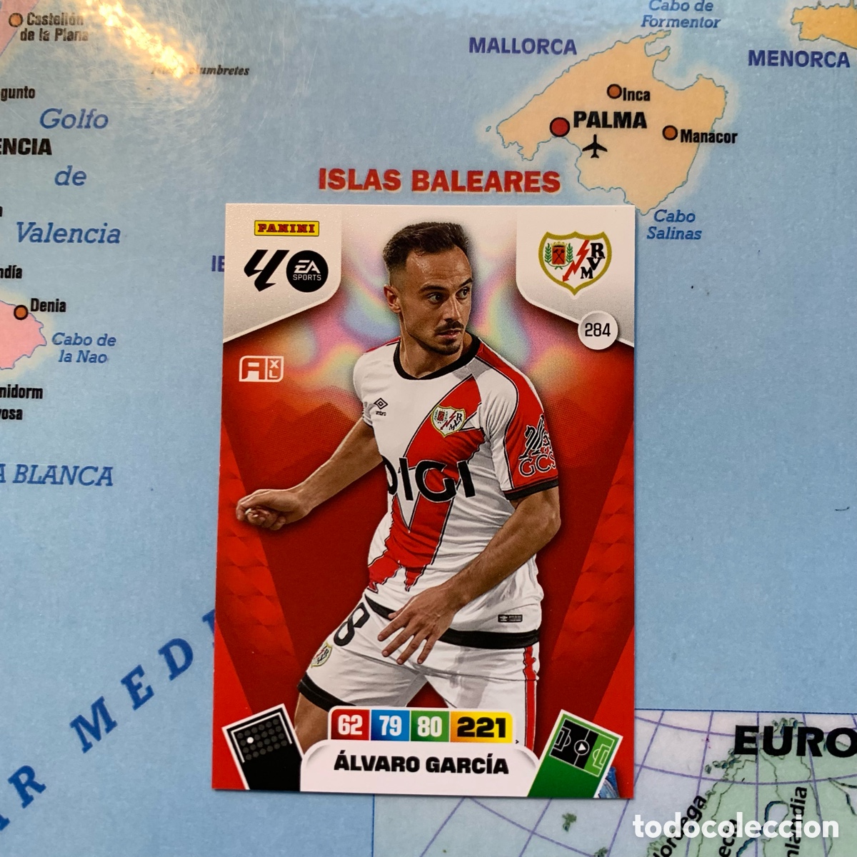 Cromos de F&uacute;tbol: Alvaro Garc&iacute;a n&uacute;mero 284 del Rayo Vallecano cromo adrenalyn XL 25-26 2025-2026