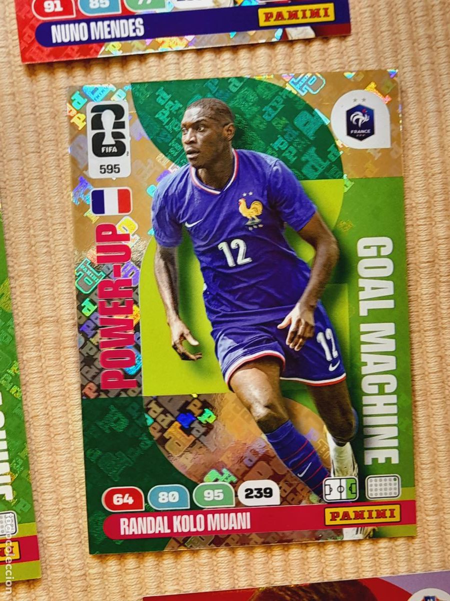 Cromos de F&uacute;tbol: CARD 595 RANDAL KOLO MUANI (POWER-UP GOAL MACHINE) FRANCIA. FIFA WORLD CUP 2026 ADRENALYN XL