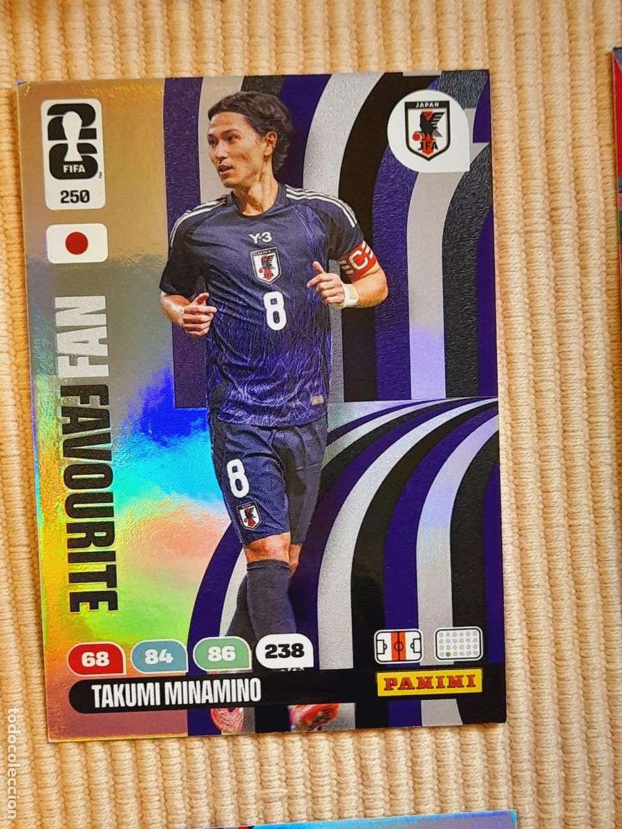 Cromos de F&uacute;tbol: CARD 250 TAKUMI MINAMINO (FAN FAVOURITE) JAPON. FIFA WORLD CUP 2026 ADRENALYN XL