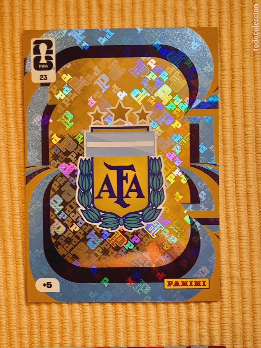 Cromos de F&uacute;tbol: CARD 23 ESCUDO ARGENTINA. FIFA WORLD CUP 2026 ADRENALYN XL