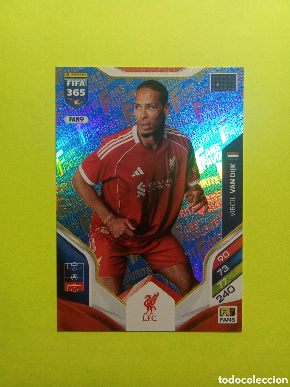 Cartes &agrave; collectionner de Football: CROMO FAN 9 VAN DIJK LIVERPOOL AZUL BLUE FAN FAVOURITE FIFA 365 2026 ADRENALYN 25-26