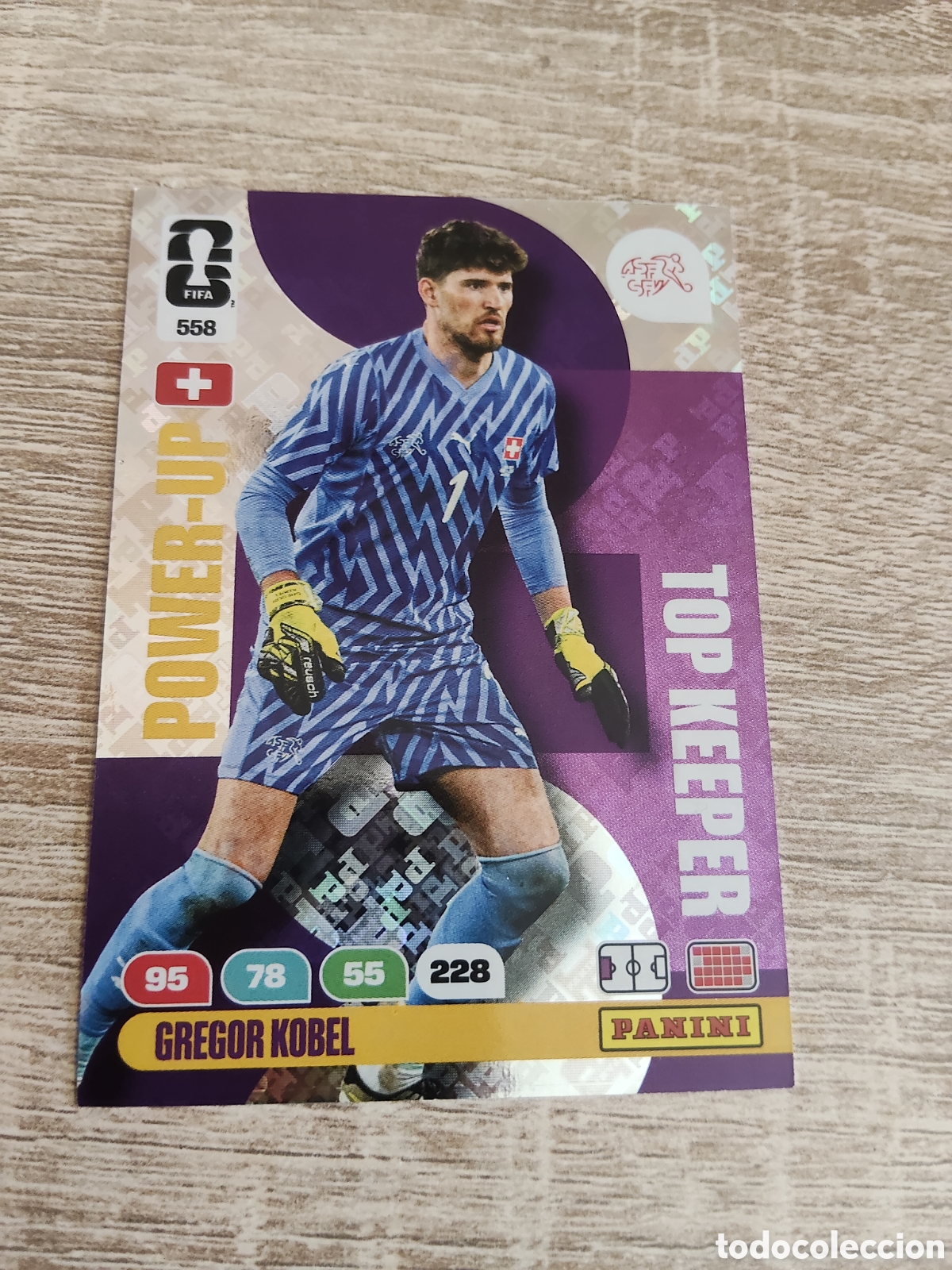 Cromos de F&uacute;tbol: Panini Adrenalyn mundial 2026 558 Gregor Kobel Suiza
