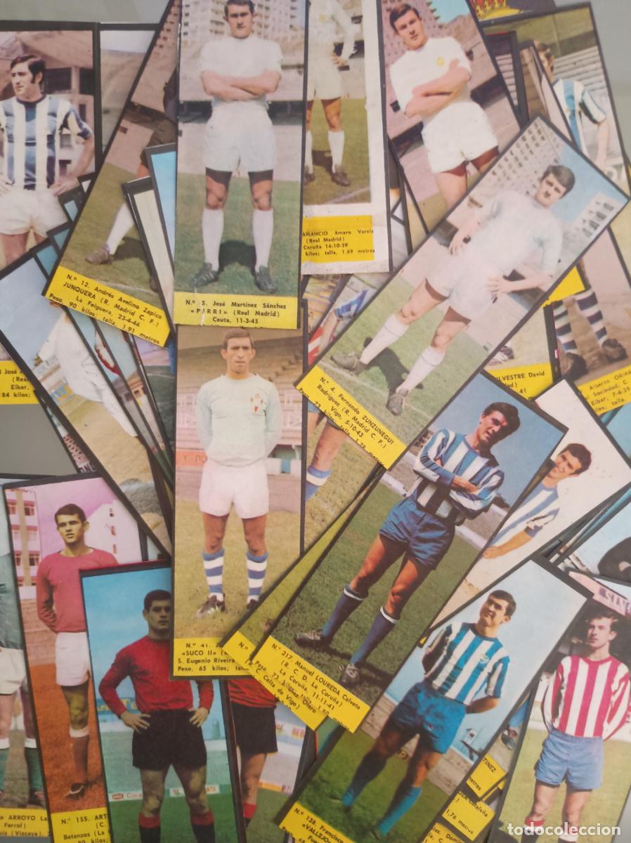 Cartes &agrave; collectionner de Football: Lote de unos 80 cromos diferentes del &Aacute;lbum Jugadores Uno a Uno. F&uacute;tbol 68-69 (La Voz de Asturias)