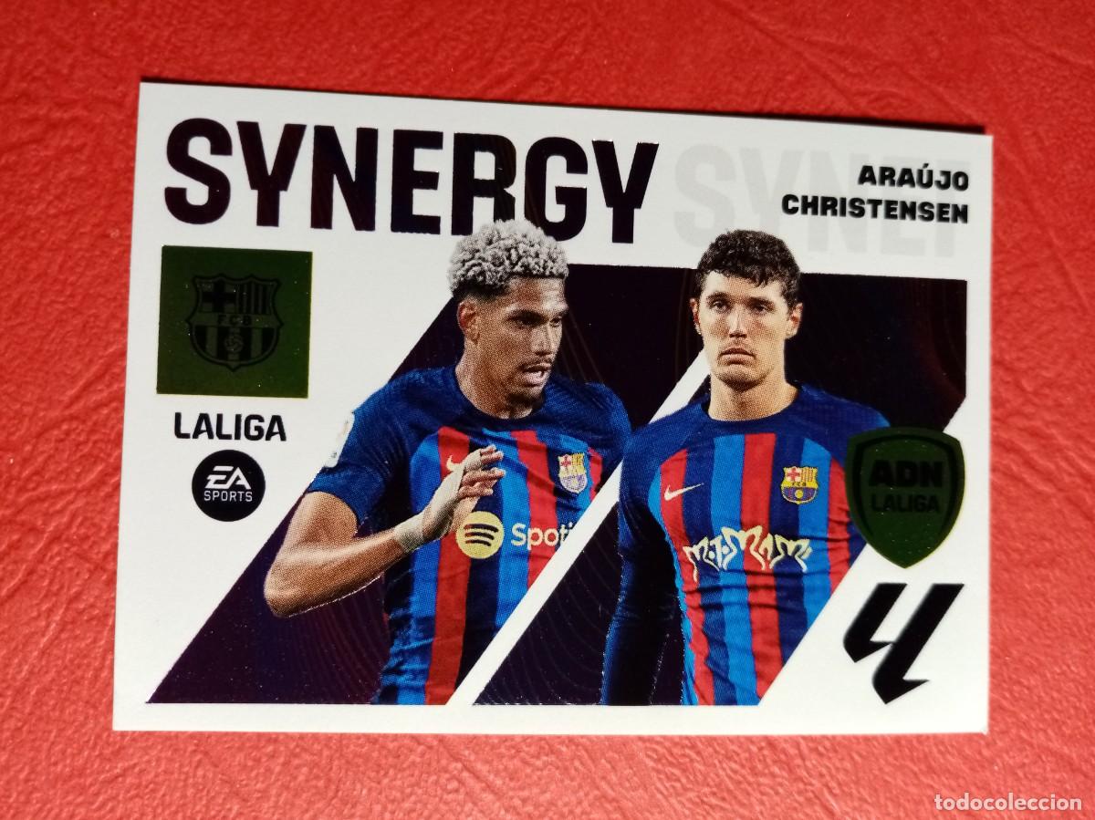 Cartes &agrave; collectionner de Football: N&ordm; 2 ARAUJO / CHRISTENSEN, ADN SYNERGY, FC BARCELONA, LIGA ESTE 2023 2024 23 24 PANINI