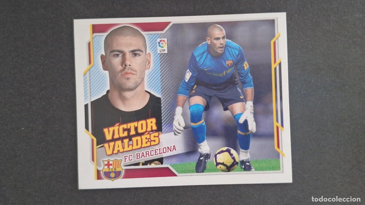 Cromos de Futebol: VICTOR VALDES F. C. BARCELONA LIGA ESTE 2010/11 10 11 NUNCA PEGADO SIN PEGAR