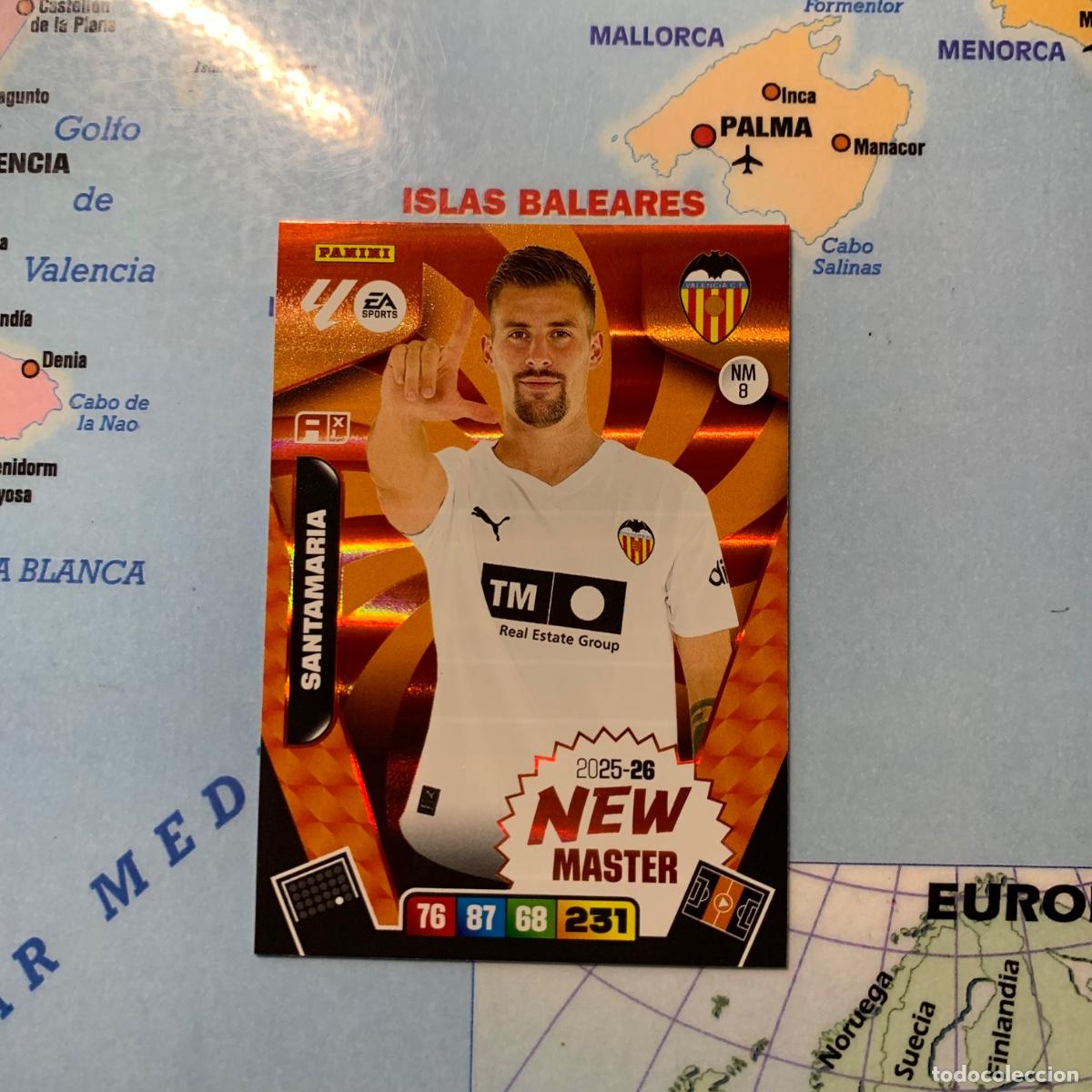Football Stickers: Santamaria New Master n&uacute;mero 8 del Valencia cromo adrenalyn XL 25-26 2025-2026