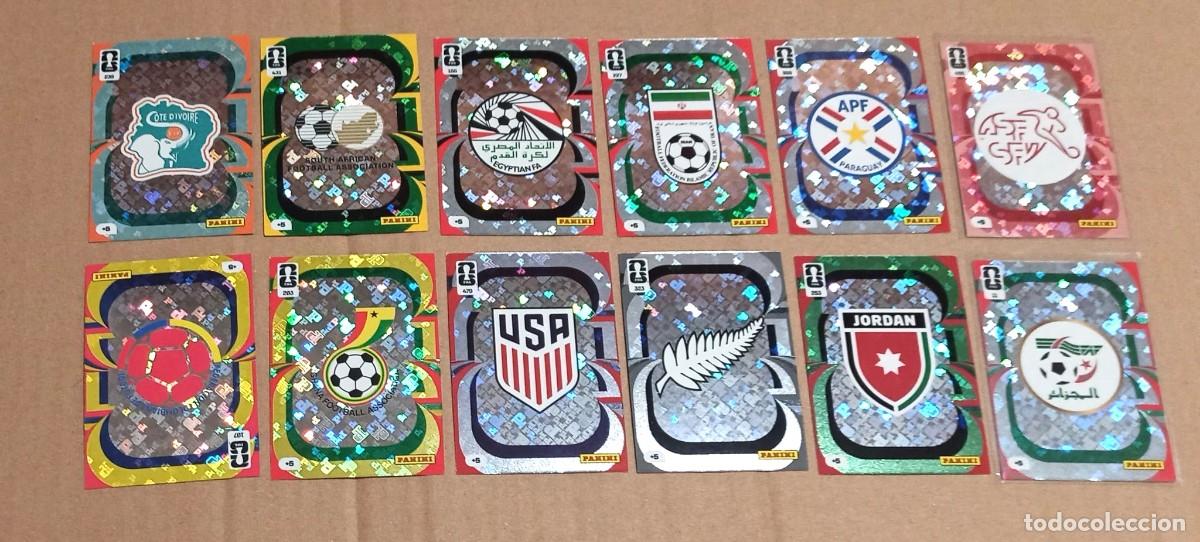 Cromos de F&uacute;tbol: PACK 12 ESCUDOS WORLD CUP 26 PANINI PARAGUAY USA JORDANIA