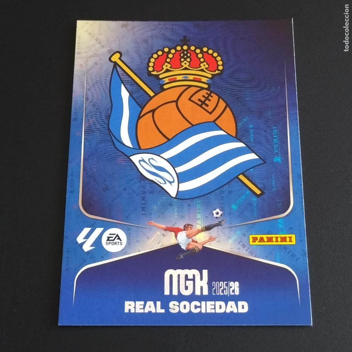 Fu&szlig;ball-Sticker: MGK 307 ESCUDO LOGO REAL SOCIEDAD CROMOS ALBUM MEGACRACKS LIGA FUTBOL 2025 2026 25 26