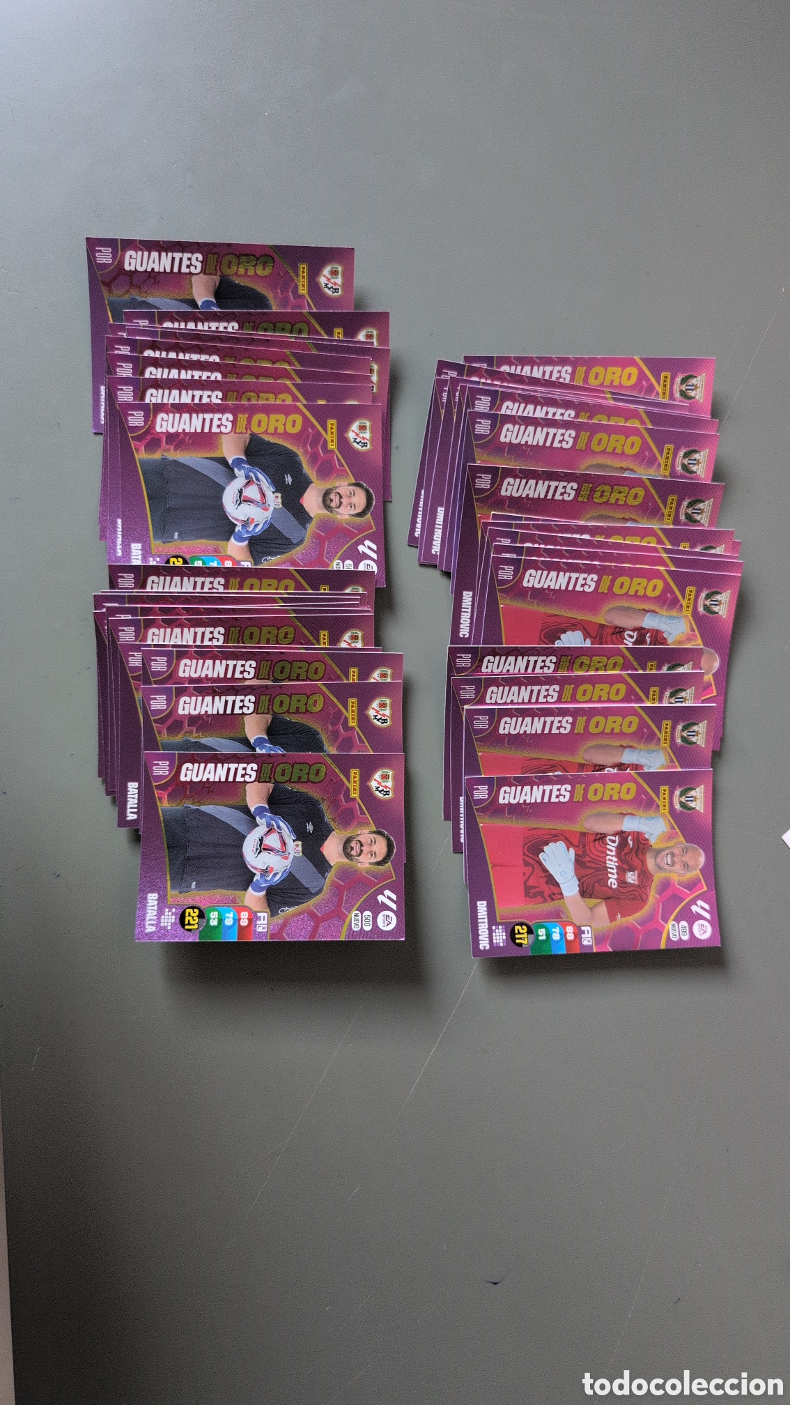 Cromos de F&uacute;tbol: LOTE 36 NUEVO GUANTES ORO DIMITROVIC Y BATALLA ADRENALYN XL LIGA 2024/25 24 25 PANINI