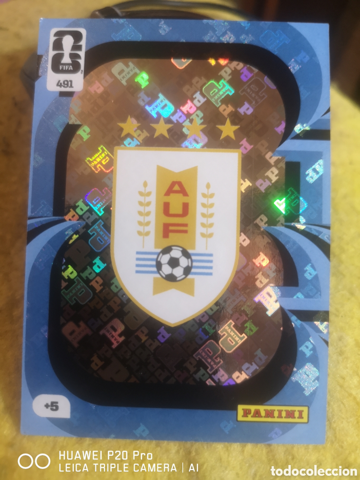 Cromos de F&uacute;tbol: ADRENALYN XL FIFA WORLD CUP 2026 ESCUDO URUGUAY 491