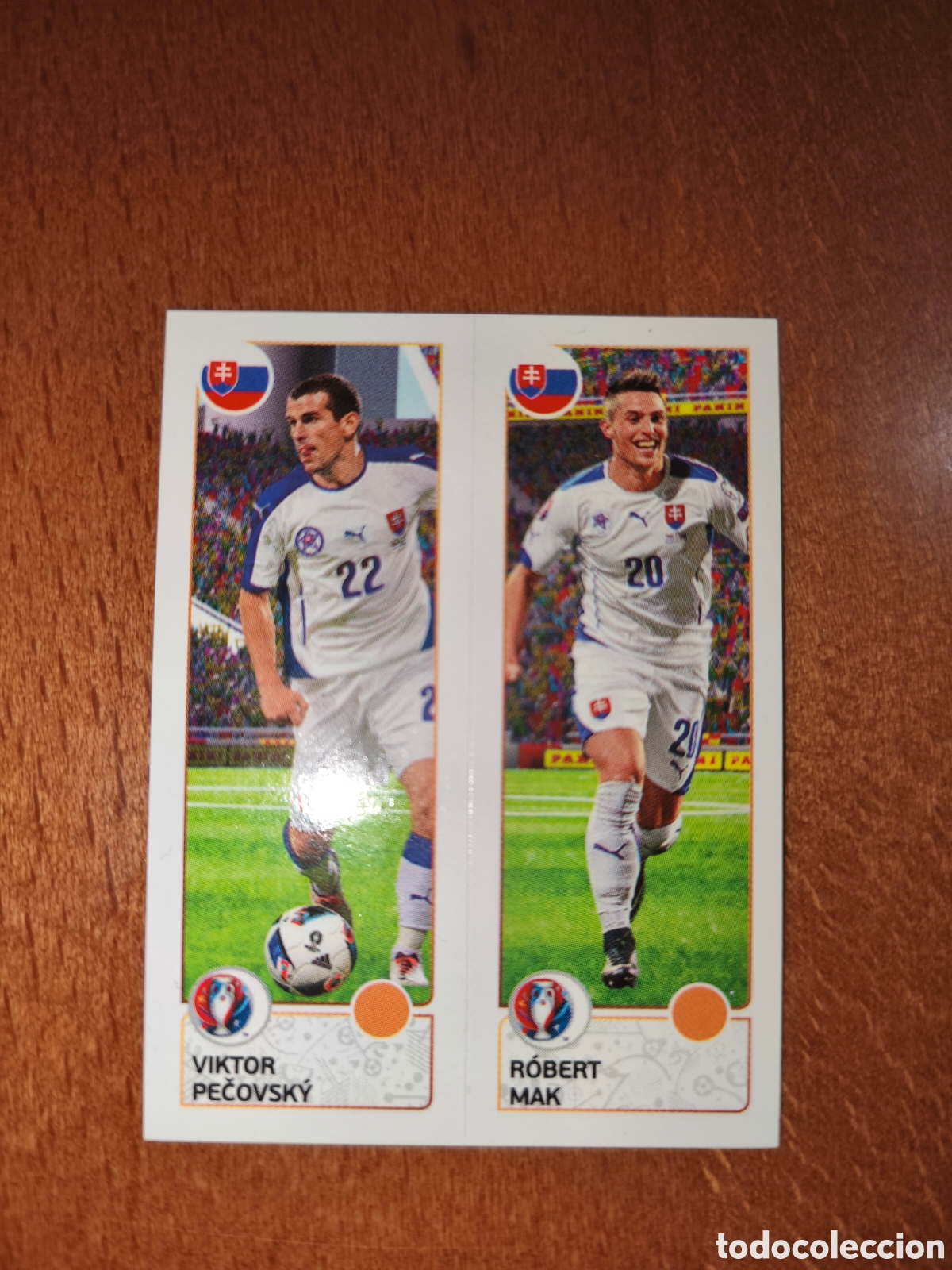 Cartes &agrave; collectionner de Football: Viktor Pecovsky/Robert Mak n&deg;211 UEFA Euro 2016 Eslovaquia