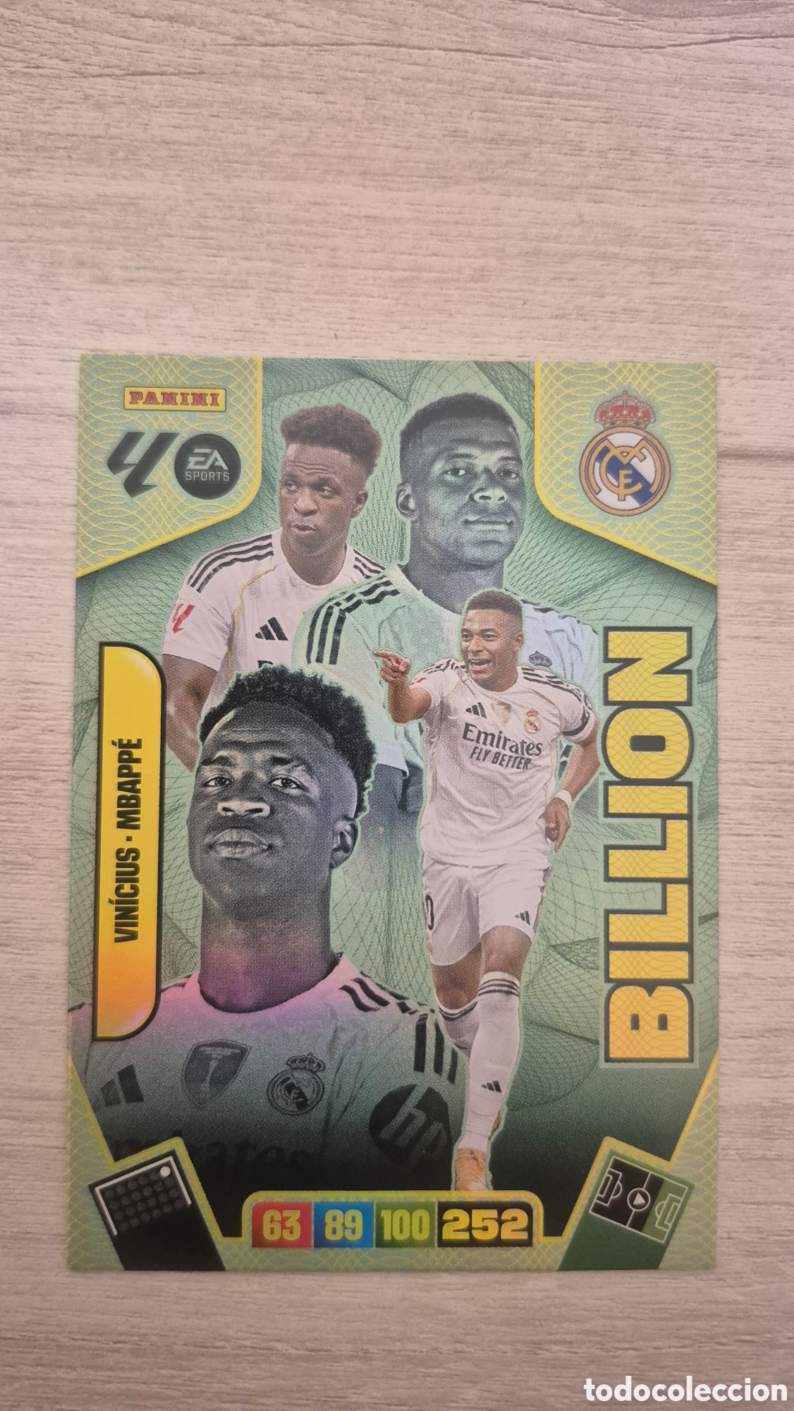 Cromos de F&uacute;tbol: Billion Vinicius-Mbappe Adrenalyn 25/26