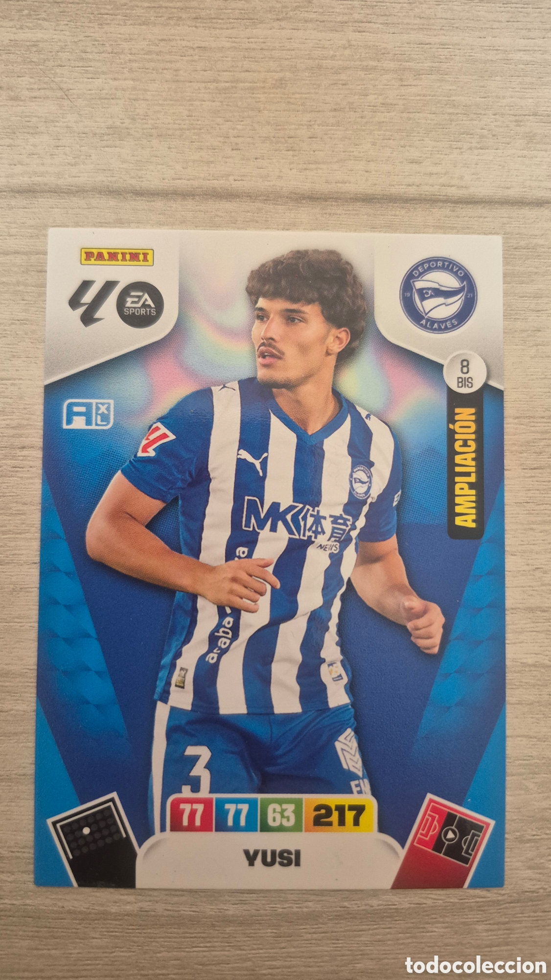 Cromos de F&uacute;tbol: N&deg;8Bis Alaves Yusi Adrenalyn 25/26