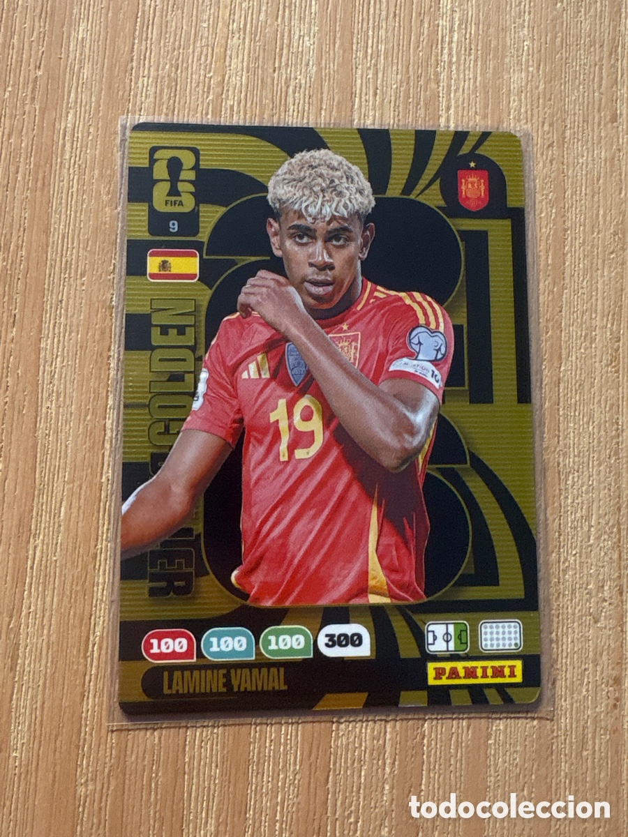 Figurine di Calcio: 17. CROMO PANINI FIFA WORLD CUP 2026 GOLDEN BALLER BAL&Oacute;N ORO Lamine YAMAL N 9 (c&oacute;digo sin activar )