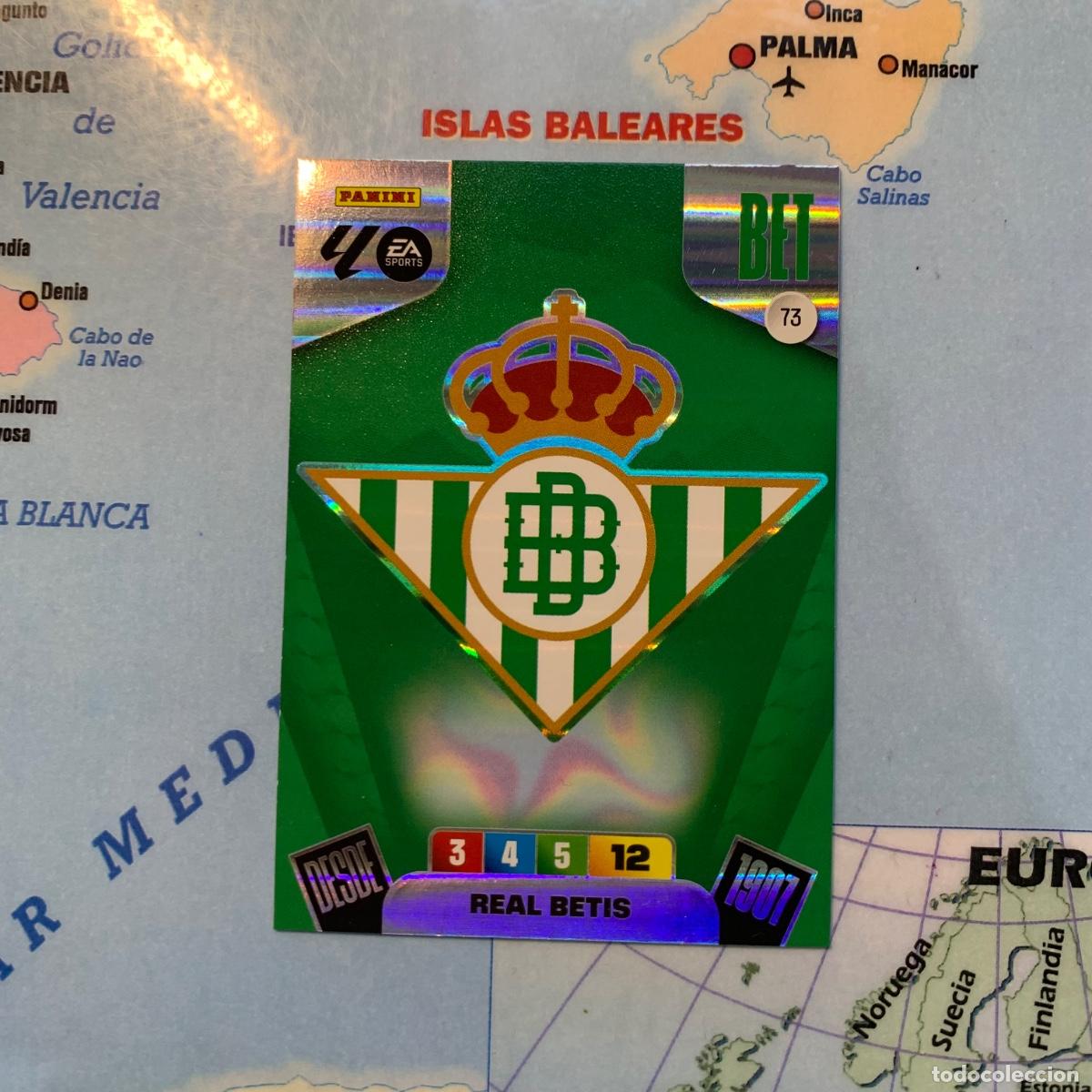 Cartes &agrave; collectionner de Football: Escudo del Betis n&uacute;mero 73 cromo adrenalyn XL 25-26 2025-2026
