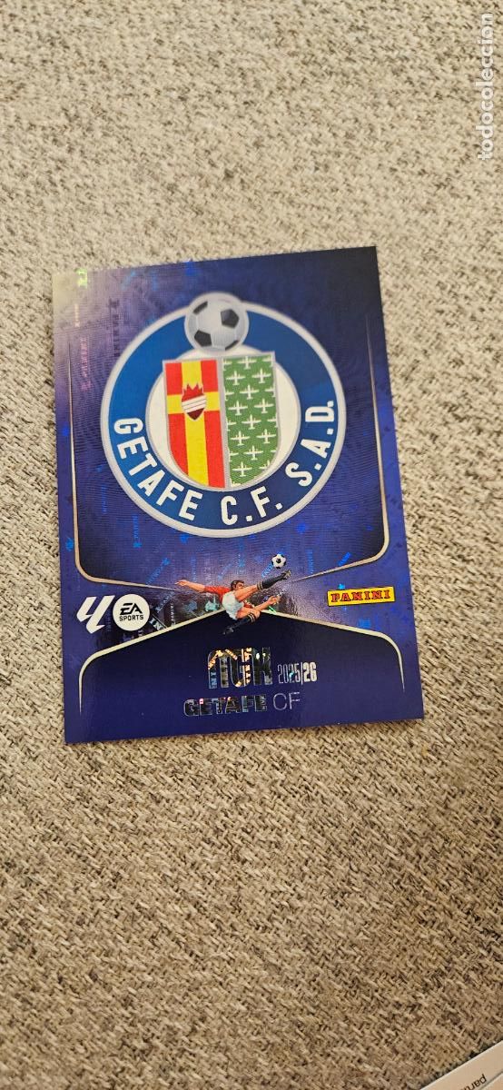 Cromos de F&uacute;tbol: getafe escudo megacracks 2025 2026 25 26 trading card