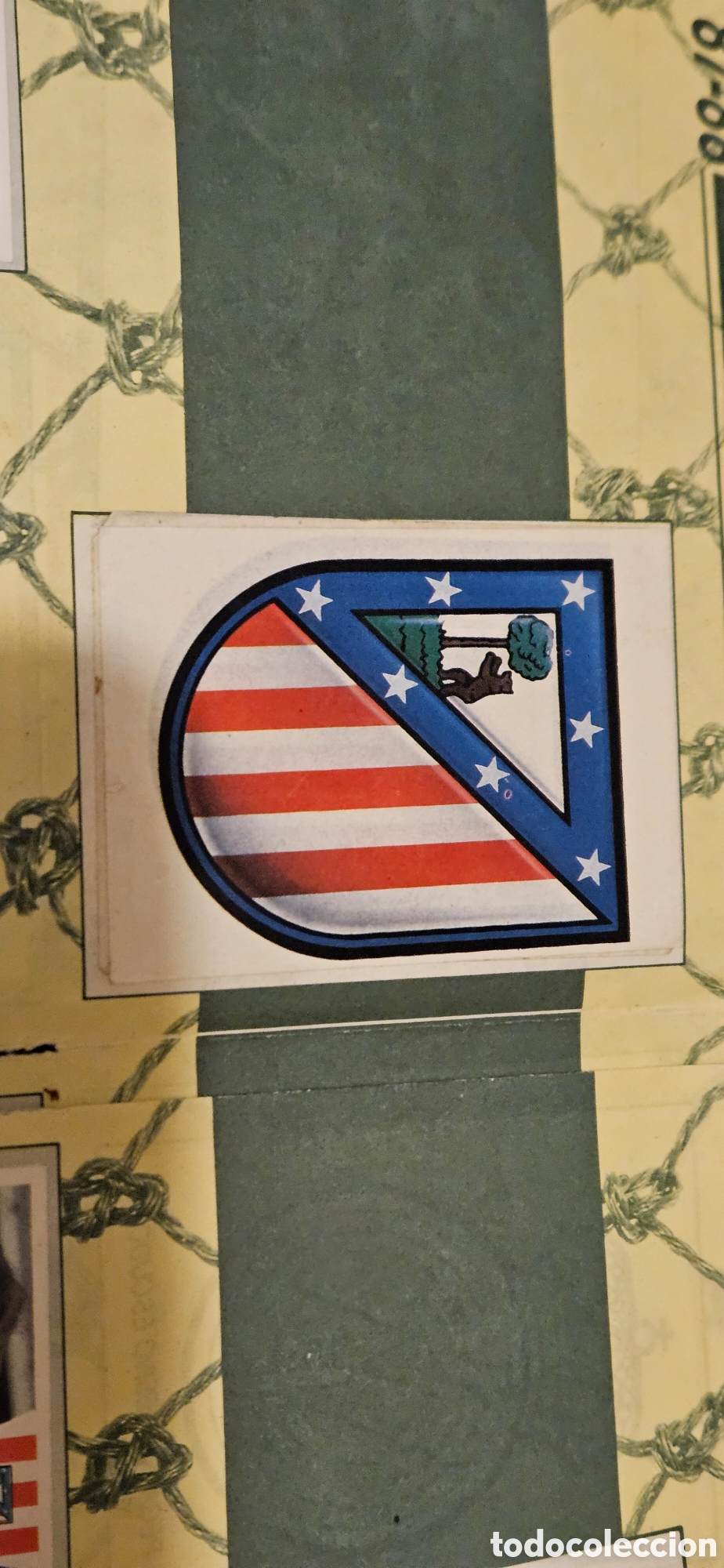 Cromos de F&uacute;tbol: Atl&eacute;tico de Madrid escudo escudo 1987 1988 87 88 recortado