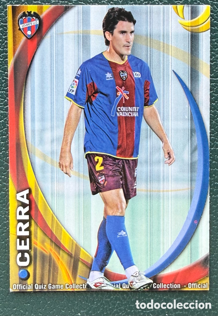 Figurine di Calcio: 520 CERRA LEVANTE UD FICHAS ALBUM MUNDICROMO 2010 2011 10 11