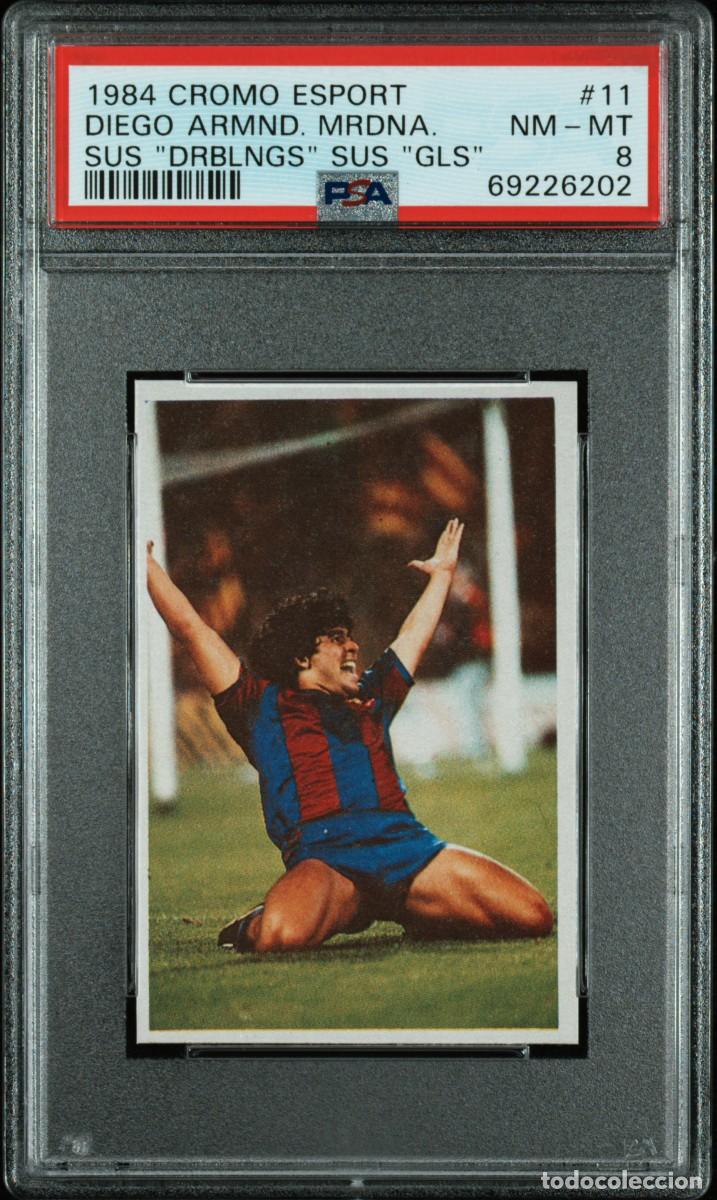 Cromos de F&uacute;tbol: Diego Maradona #11 FC Barcelona 1984 Driblings Cromo Esport PSA 8 NM MT
