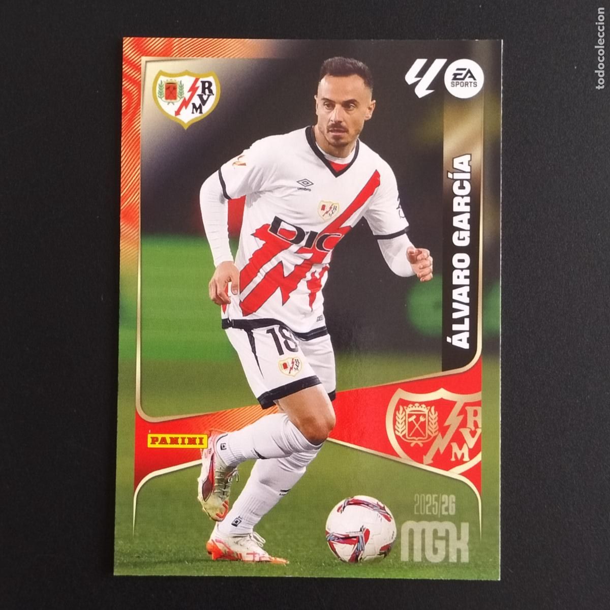 Figurine di Calcio: MGK 304 ALVARO GARCIA RAYO VALLECANO CROMOS ALBUM MEGACRACKS LIGA FUTBOL 2025 2026 25 26