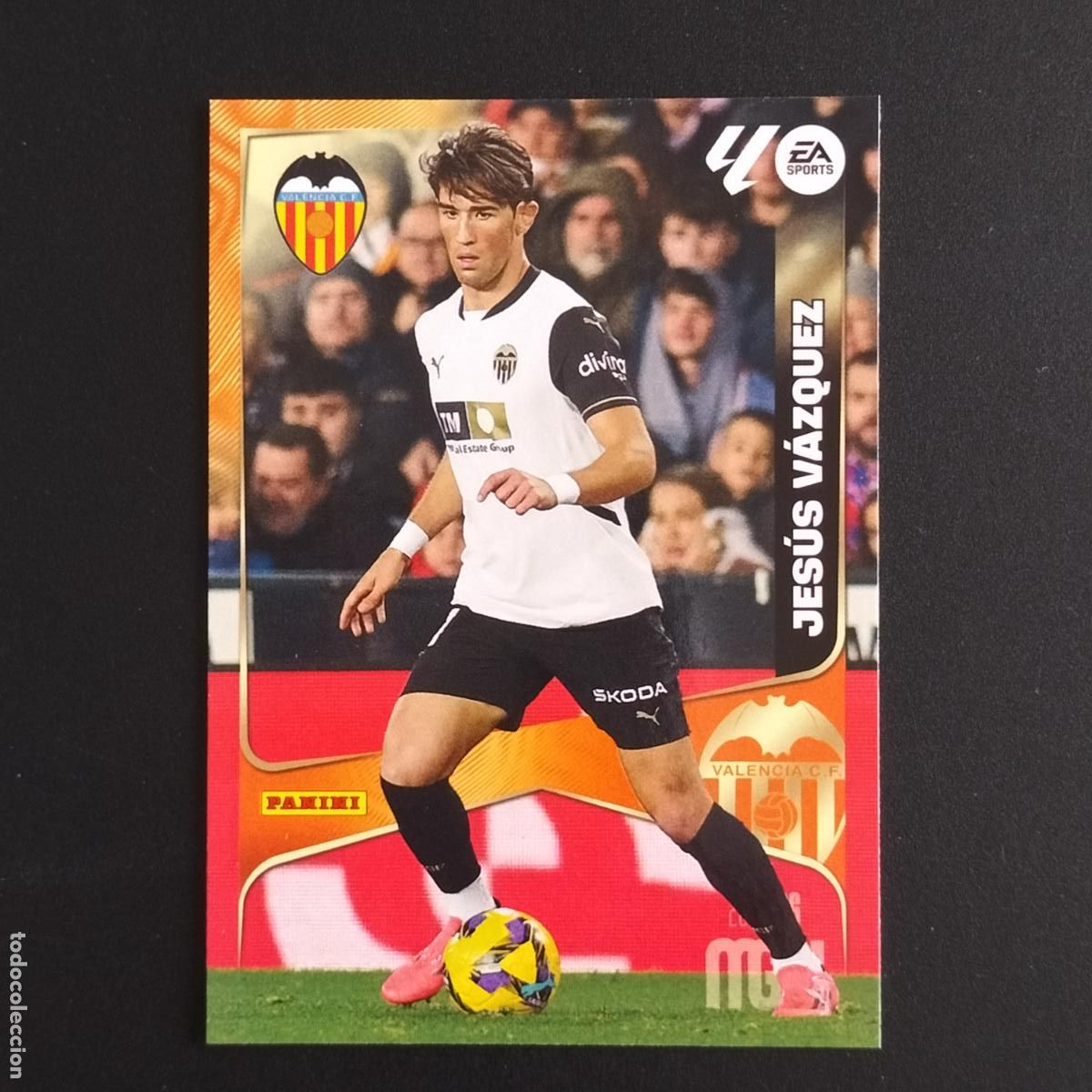 Cromos de F&uacute;tbol: MGK 352 JESUS VAZQUEZ VALENCIA CROMOS ALBUM MEGACRACKS LIGA FUTBOL 2025 2026 25 26