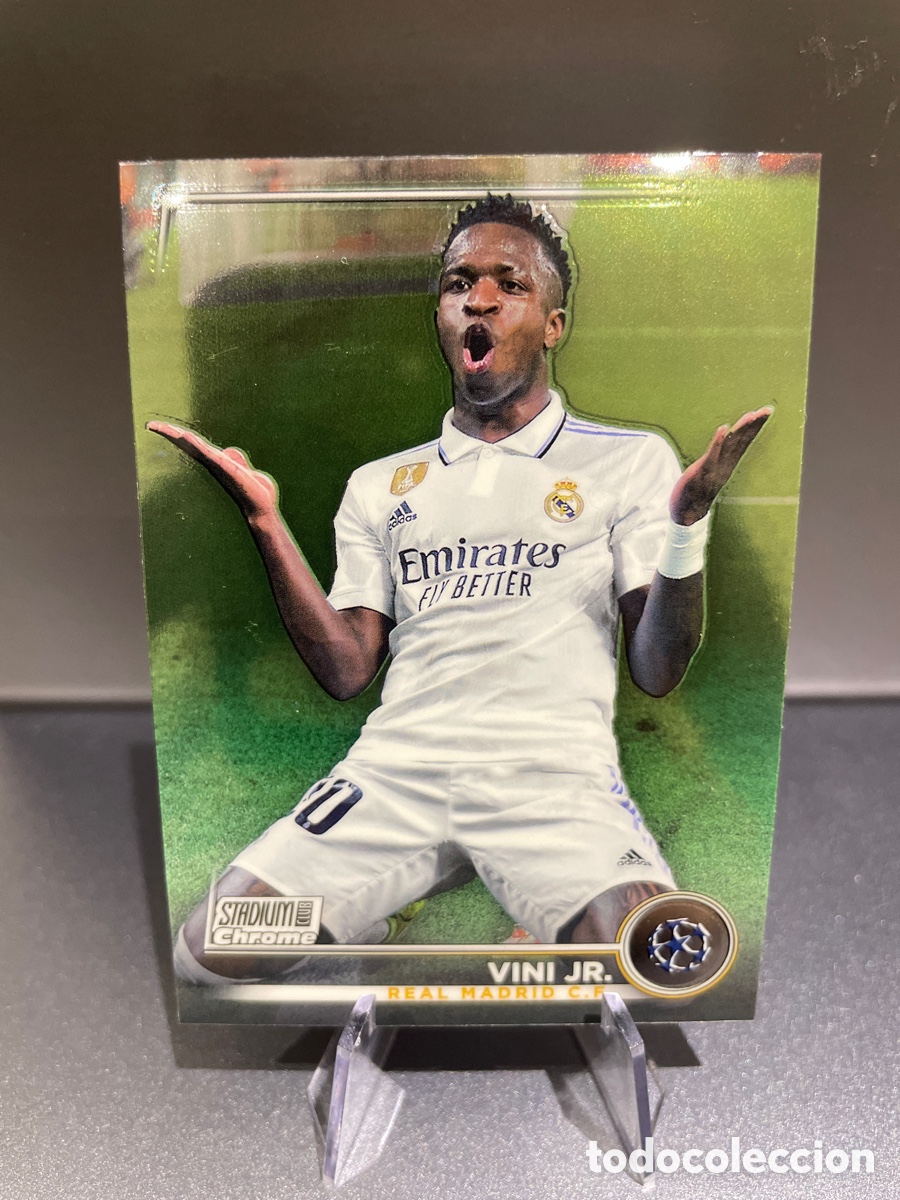Cartes &agrave; collectionner de Football: Vini JR 51 Topps Stadium Chrome 2022-23 Real Madrid Vinicius