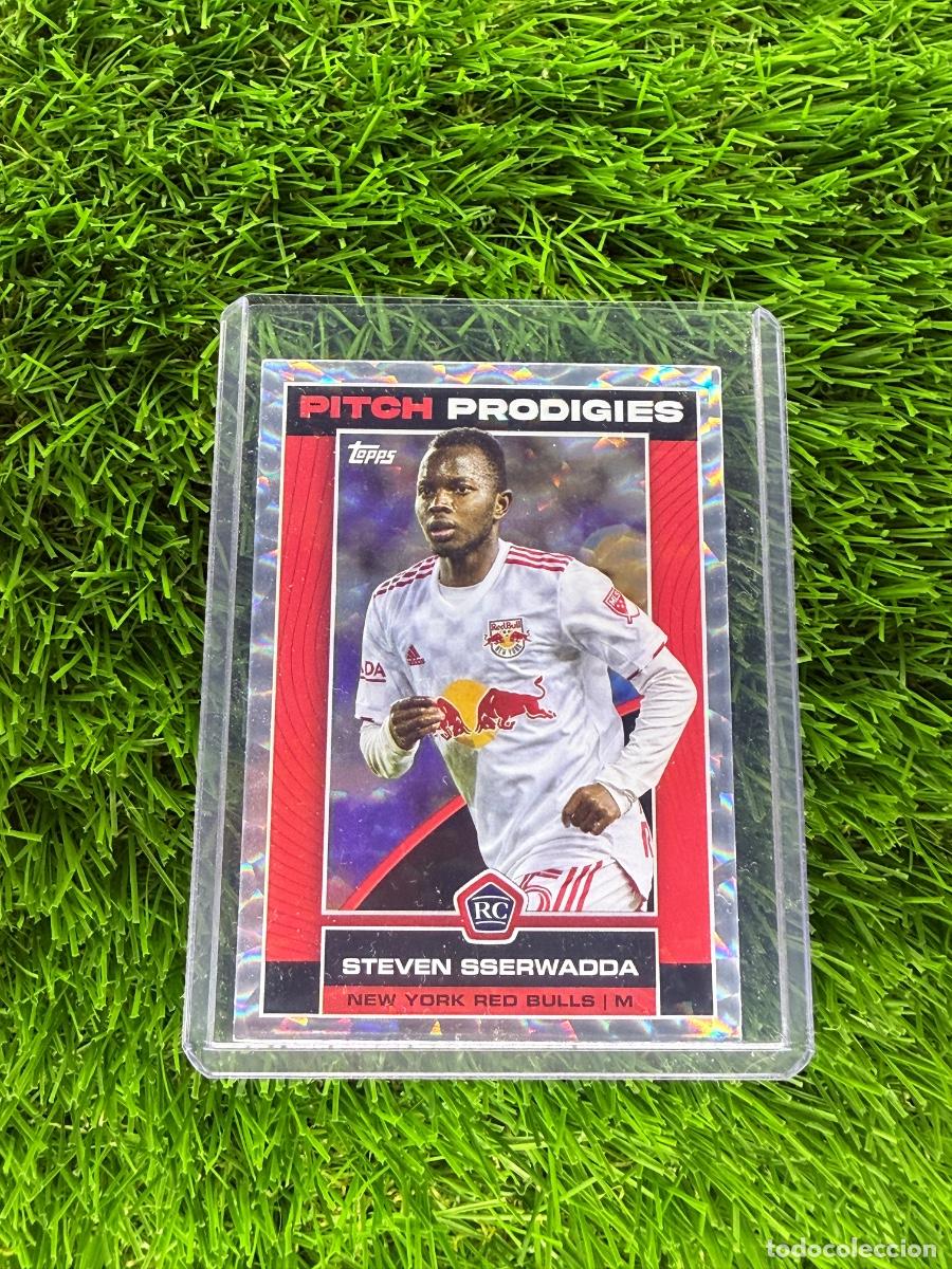 Cromos de F&uacute;tbol: N&ordm; 32 Steven Sserwadda Pitch Prodigies White Icy Foil Paralell New York Red Bulls Topps MLS 22 23