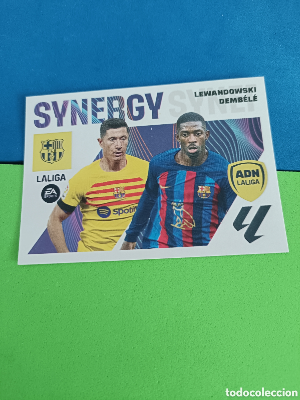 Cromos de F&uacute;tbol: LIGA ESTE stickers 2023 2024 23 24 PANINI -&nbsp; Synergy 19 Lewandowski / Dembele Barcelona
