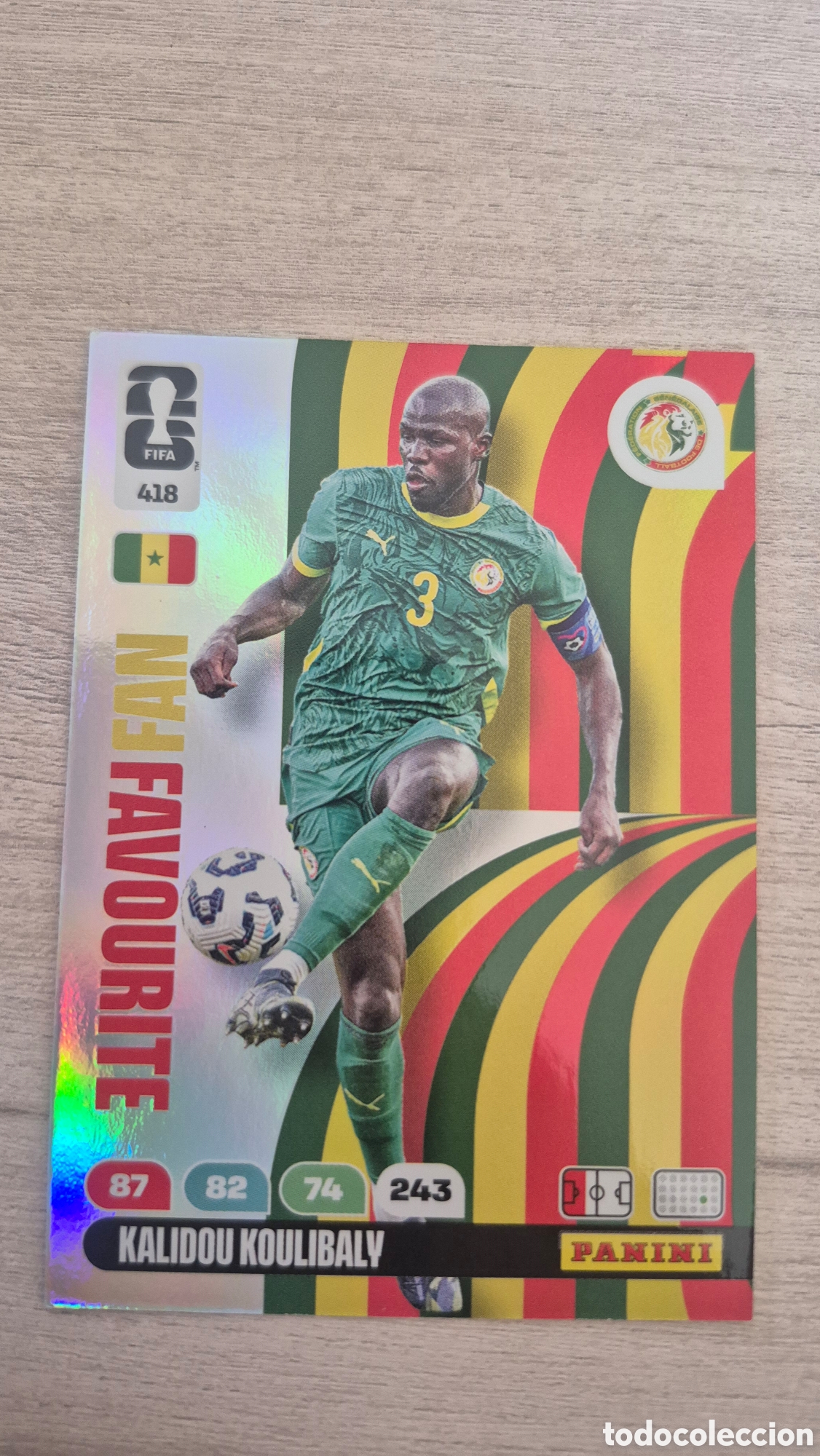 Figurine di Calcio: N&deg;418 Fan Favourite Senegal Kalidou Koulibaly Adrenalyn FIFA World Cup 26
